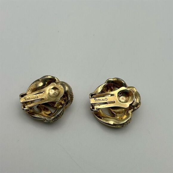 Vintage Crown Trifari Gold Tone Swirl Leaf Fire Clip-On Earrings Signed Classic - Picture 7 of 10
